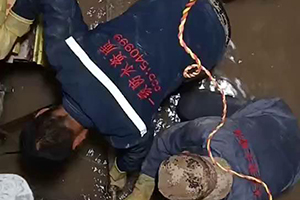锦州电梯井堵漏施工视频